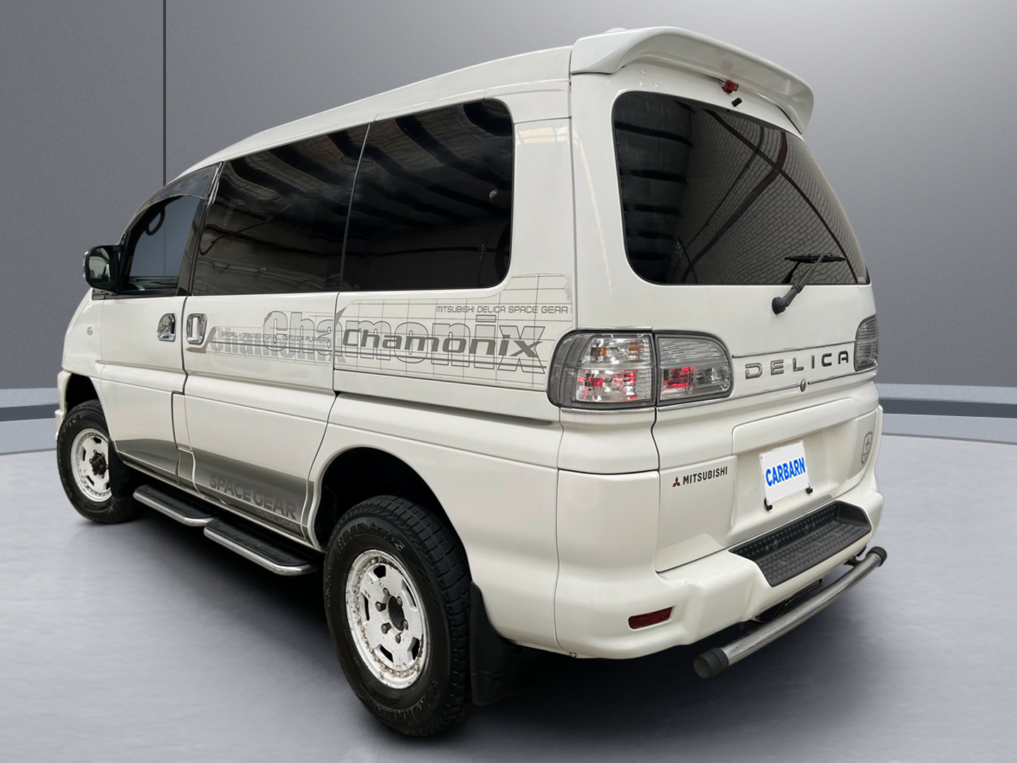 2000 Mitsubishi Delica Space Gear Chamonix vehicle photo photo 4