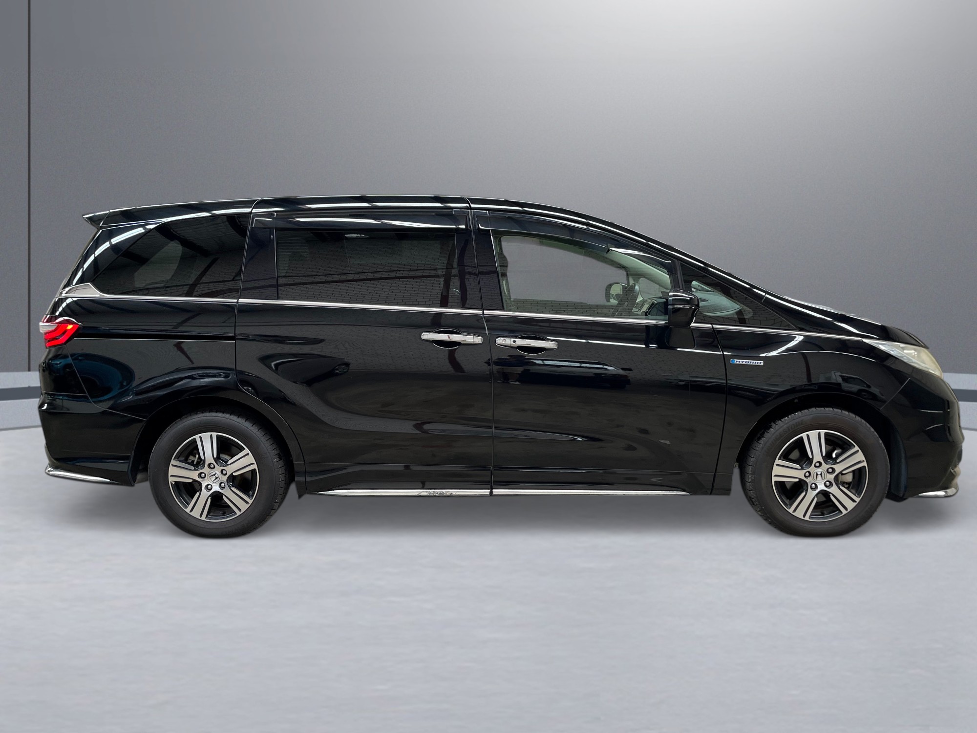 2016 Honda Odyssey Hybrid vehicle photo photo 7
