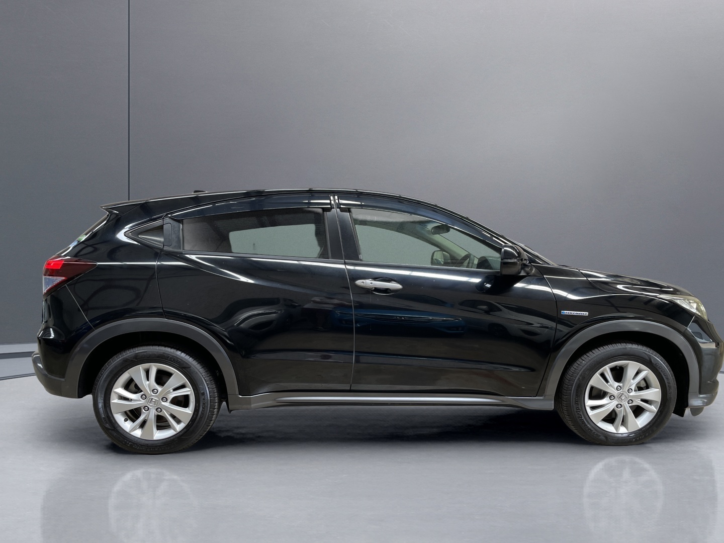 2014 Honda Vezel Hybrid 7 Speed DCT RU3, LEB 1.5L Dohc I-Vtec vehicle photo photo 7