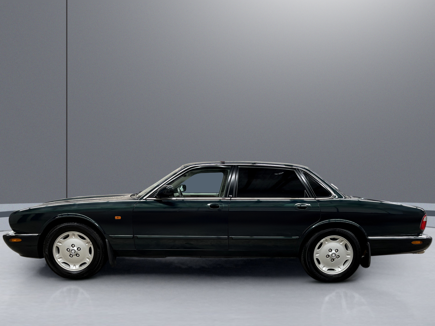 1999 Jaguar XJ XJ Executive 3.2-V8 vehicle photo photo 3