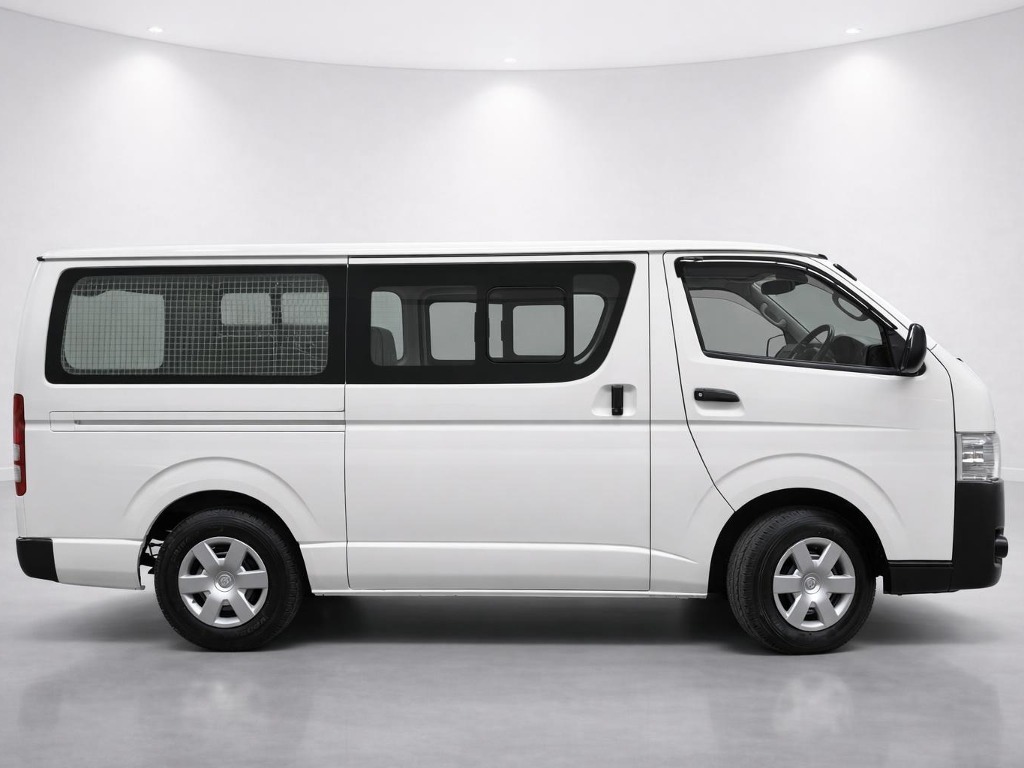 2018 Toyota Hiace DX side exterior photo 2