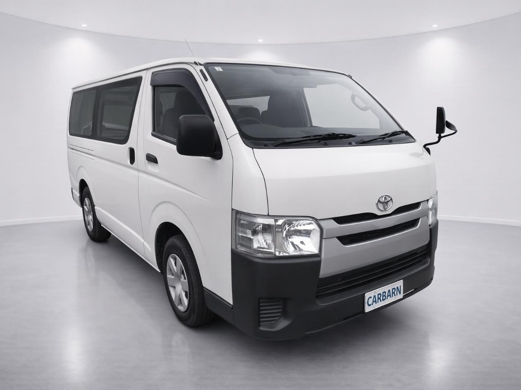 2020 TOYOTA Hiace 2WD