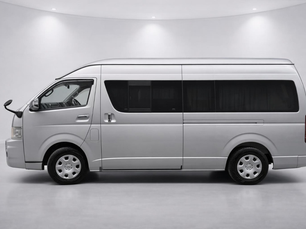 2007 Toyota Hiace Campervan side exterior