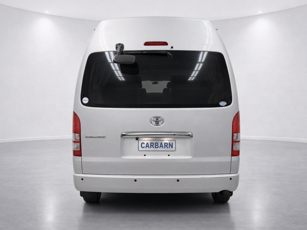 2007 Toyota Hiace Campervan rear exterior photo 2