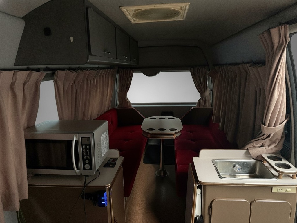 2007 Toyota Hiace Campervan vehicle photo photo 2