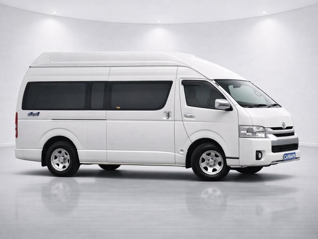 2013 Toyota Hiace DX side exterior photo 6