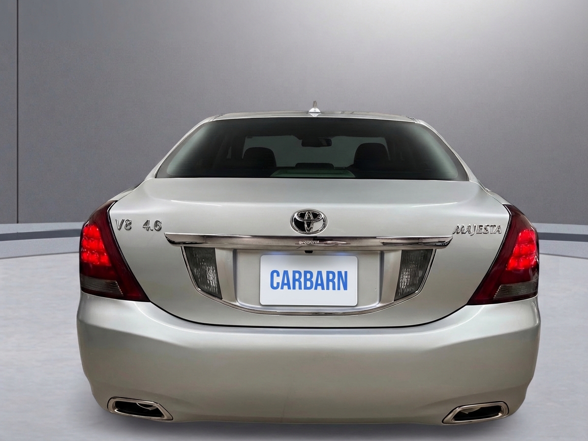 2011 Toyota Crown Majesta A Type vehicle photo photo 5