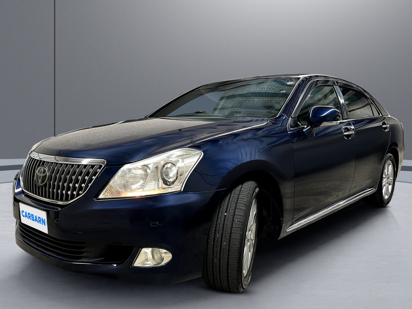 2012 Toyota Crown Majesta G Type vehicle photo photo 2