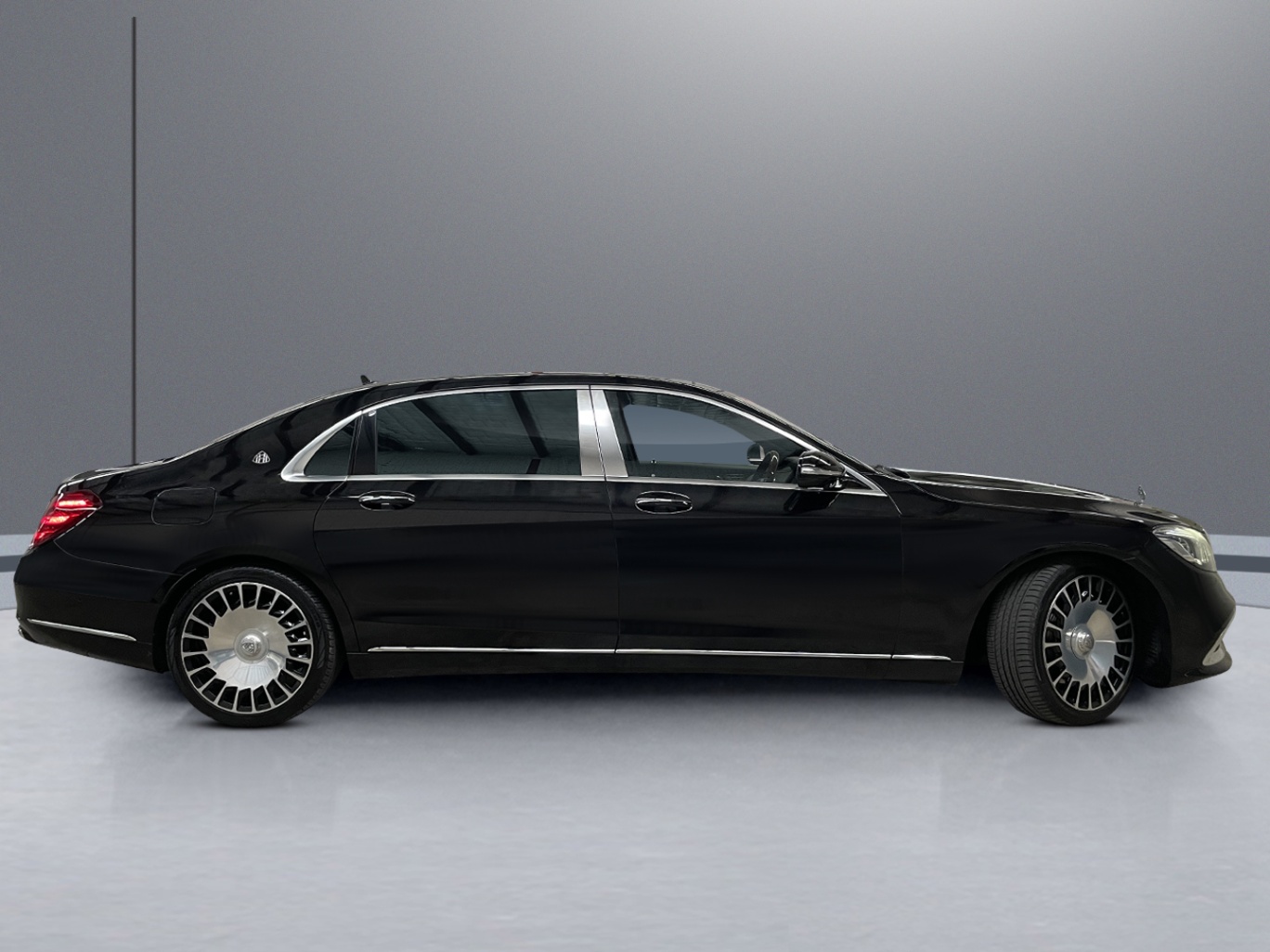 2017 Maybach S-560 S560 vehicle photo photo 7