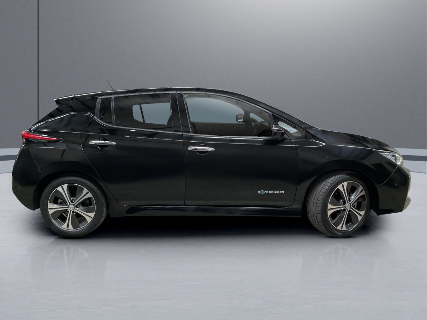 2017 Nissan Leaf G vehicle photo photo 7