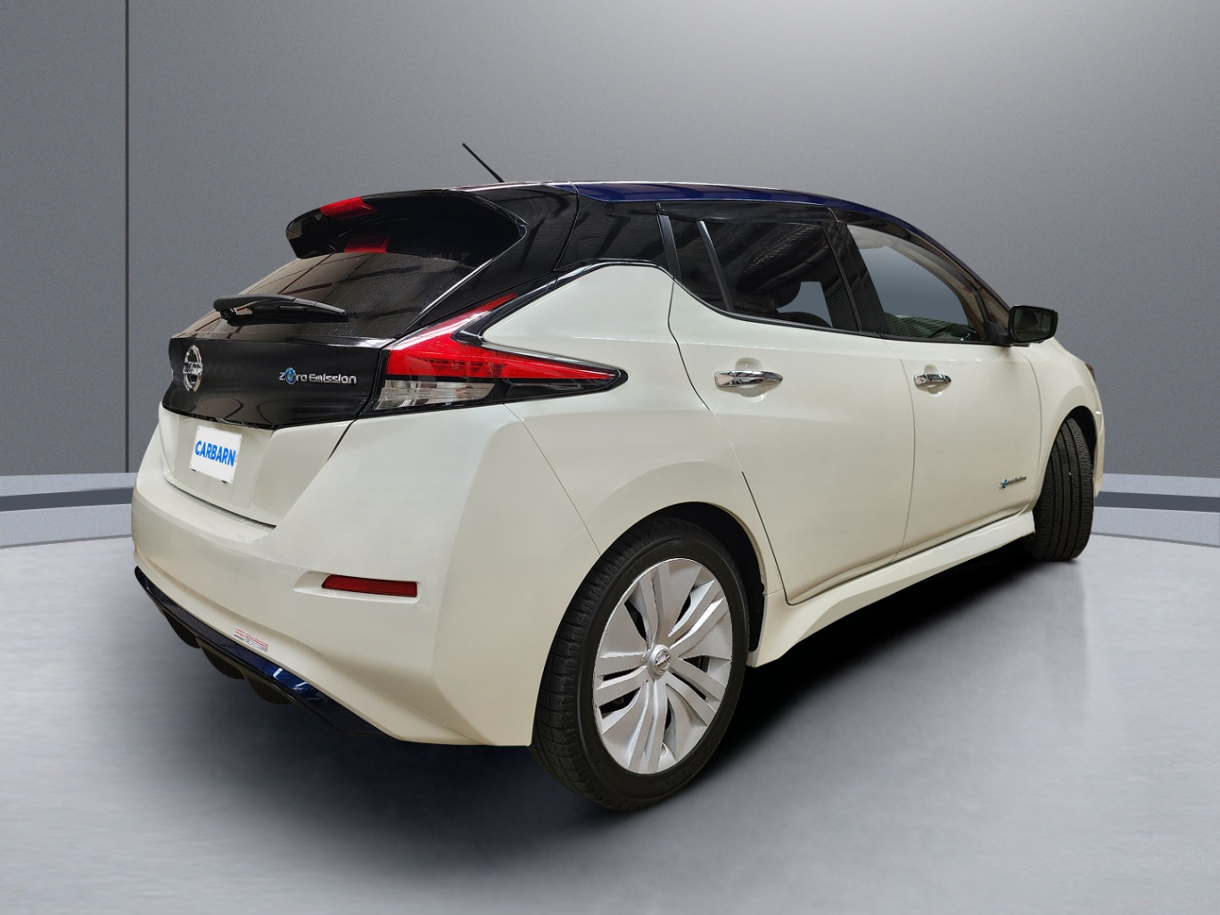2018 Nissan Leaf Electric Hatchback ZE1, EM57 vehicle photo photo 6