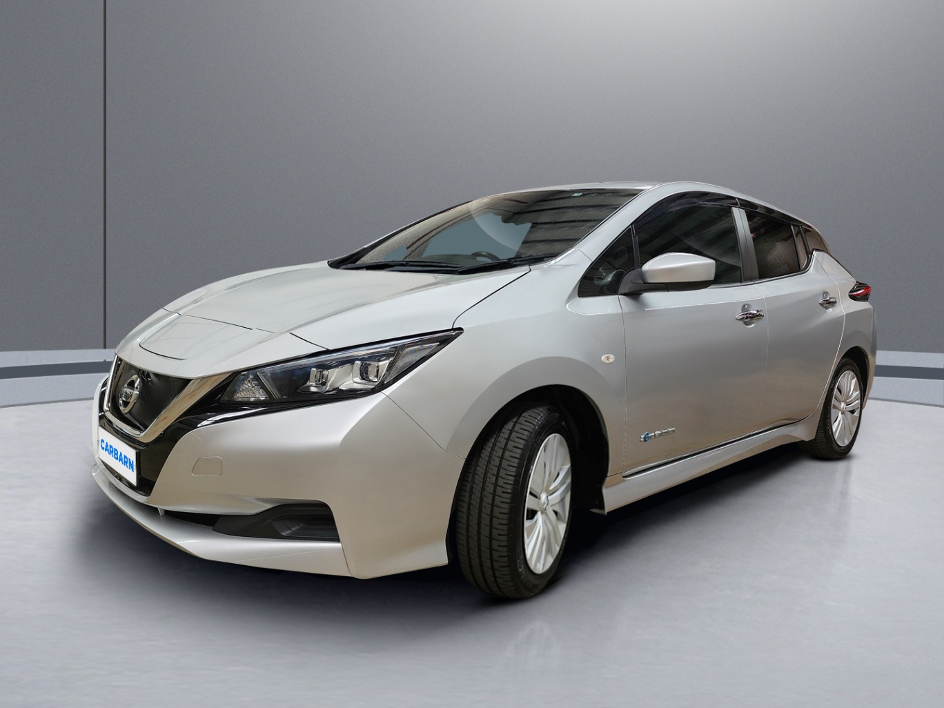 2018 Nissan Leaf S vehicle photo photo 2
