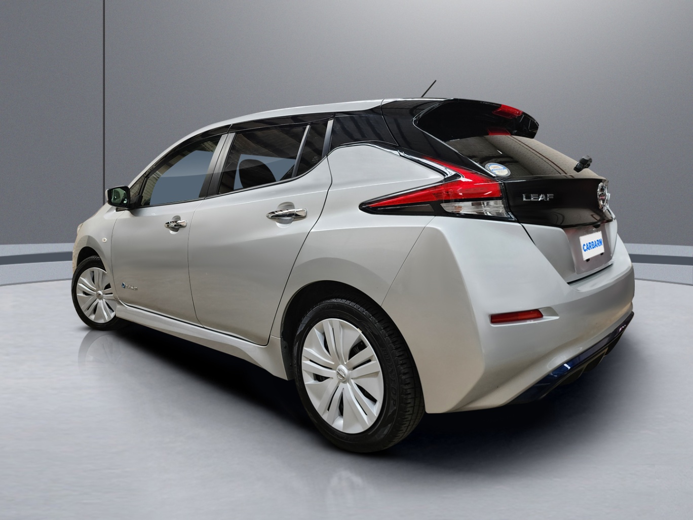 2018 Nissan Leaf S vehicle photo photo 4