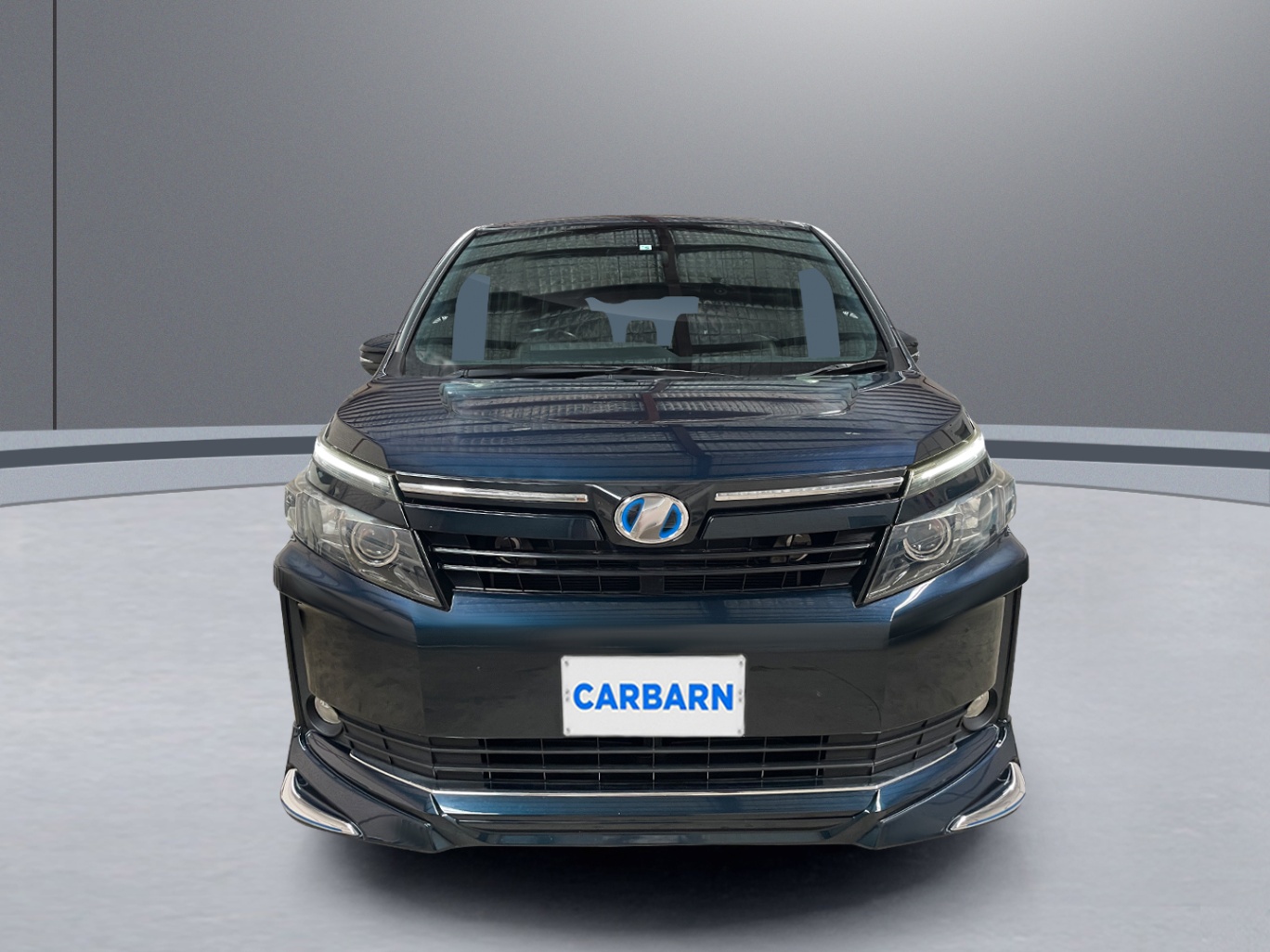 2014 Toyota Voxy Hybrid V vehicle photo photo 8