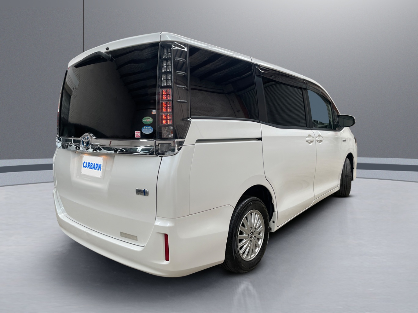 2015 Toyota Voxy Hybrid V vehicle photo photo 6