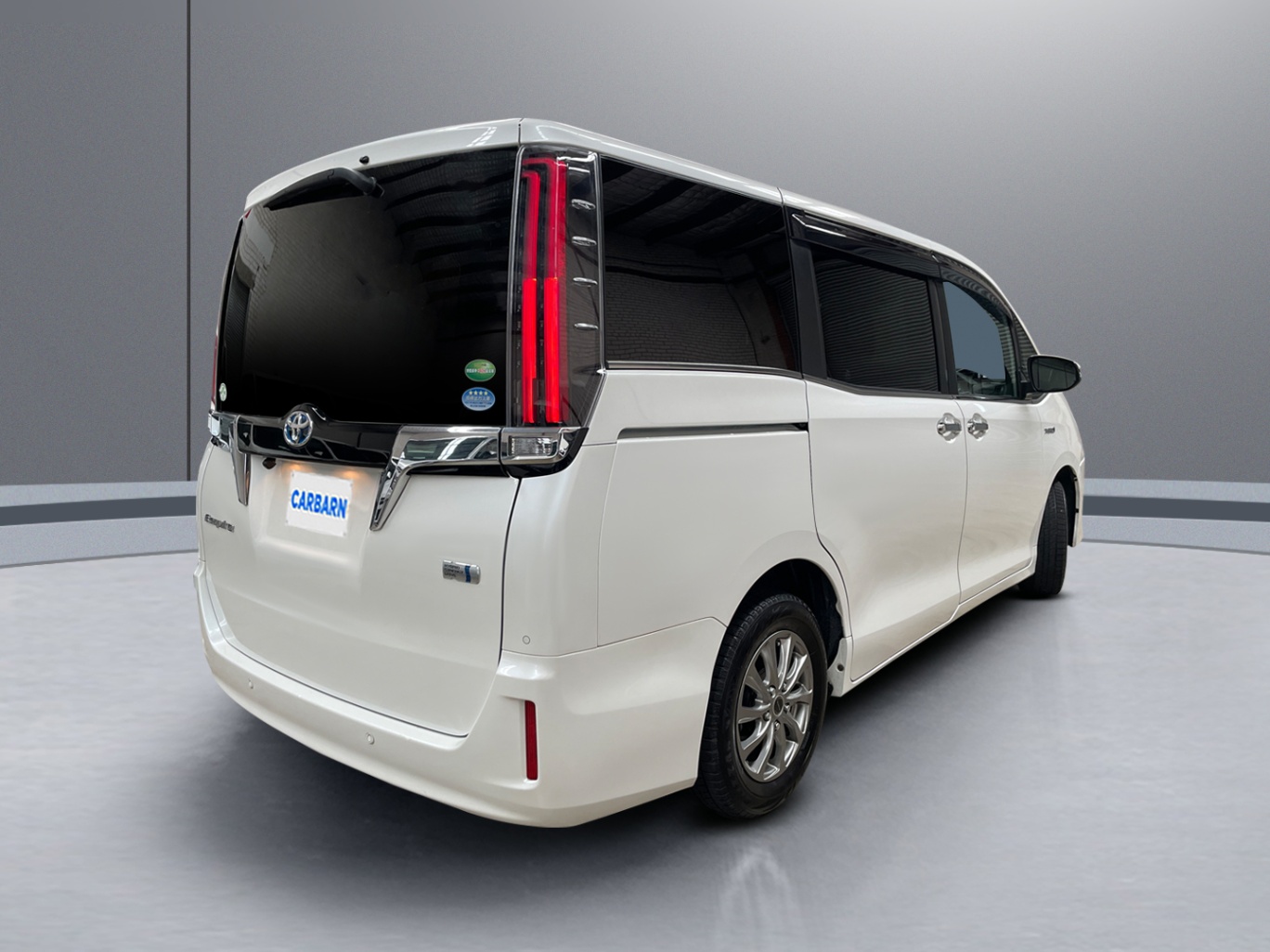 2019 Toyota Esquire Hybrid G vehicle photo photo 6