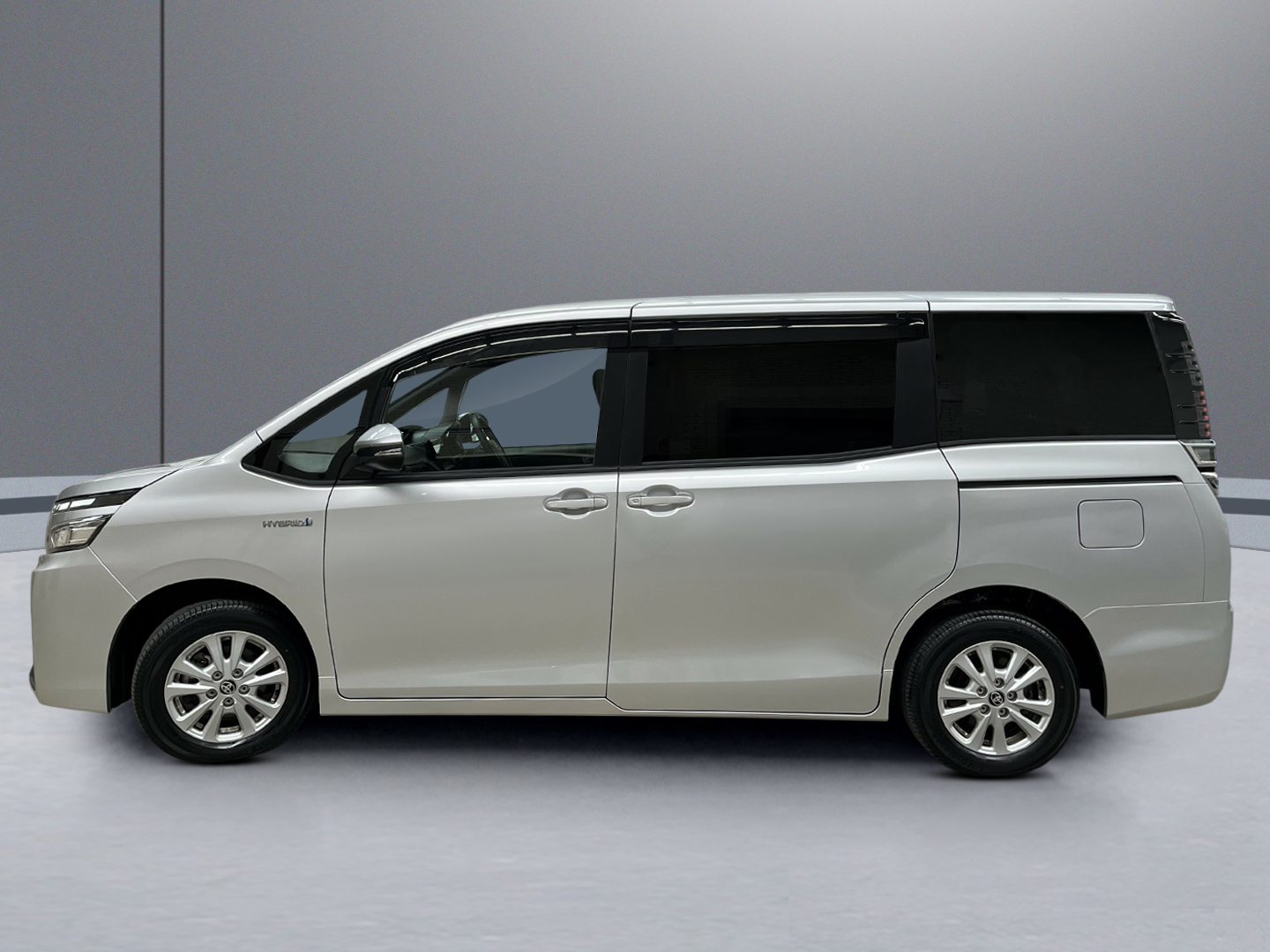 2020 Toyota Voxy Hybrid X vehicle photo photo 3