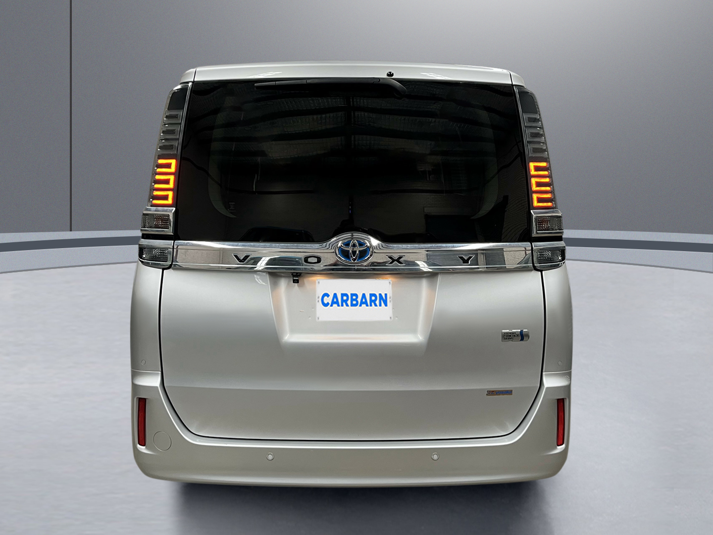 2020 Toyota Voxy Hybrid X vehicle photo photo 5