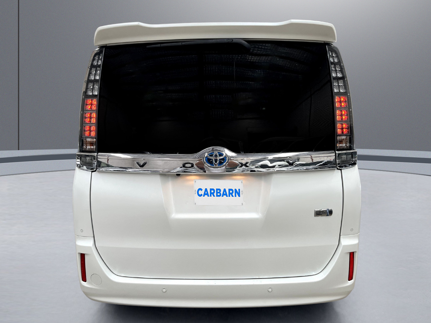 2020 Toyota Voxy V vehicle photo photo 5