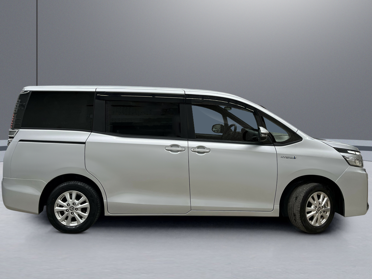 2020 Toyota Voxy X vehicle photo photo 7