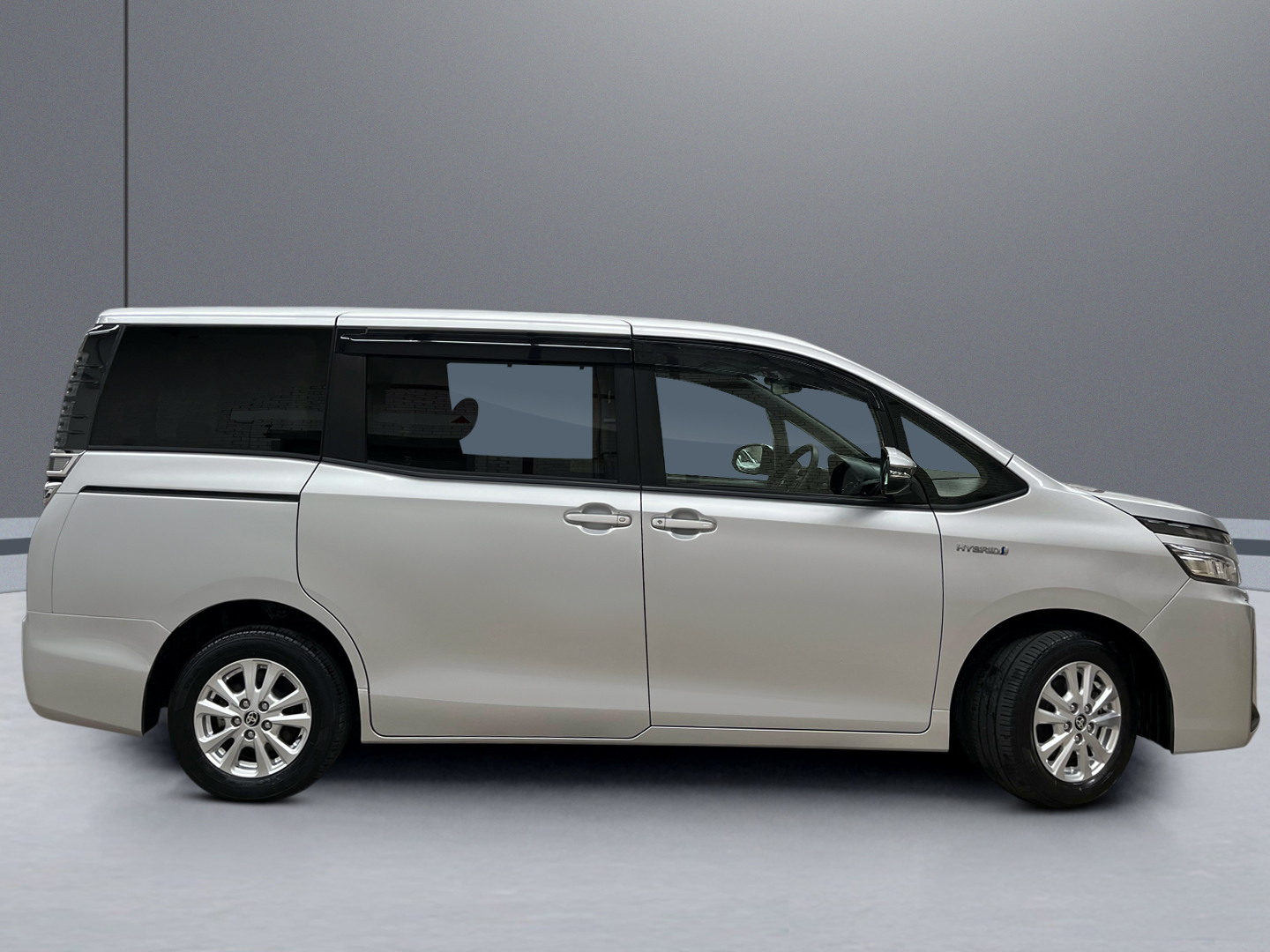 2020 Toyota Voxy X vehicle photo photo 7