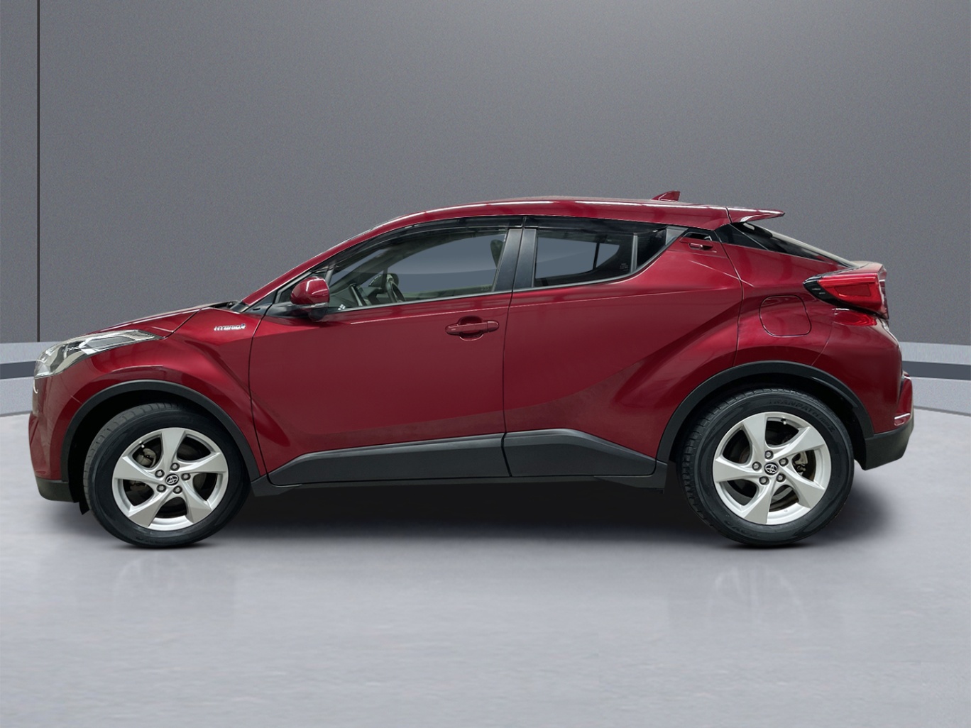 2018 Toyota C-HR S vehicle photo photo 3