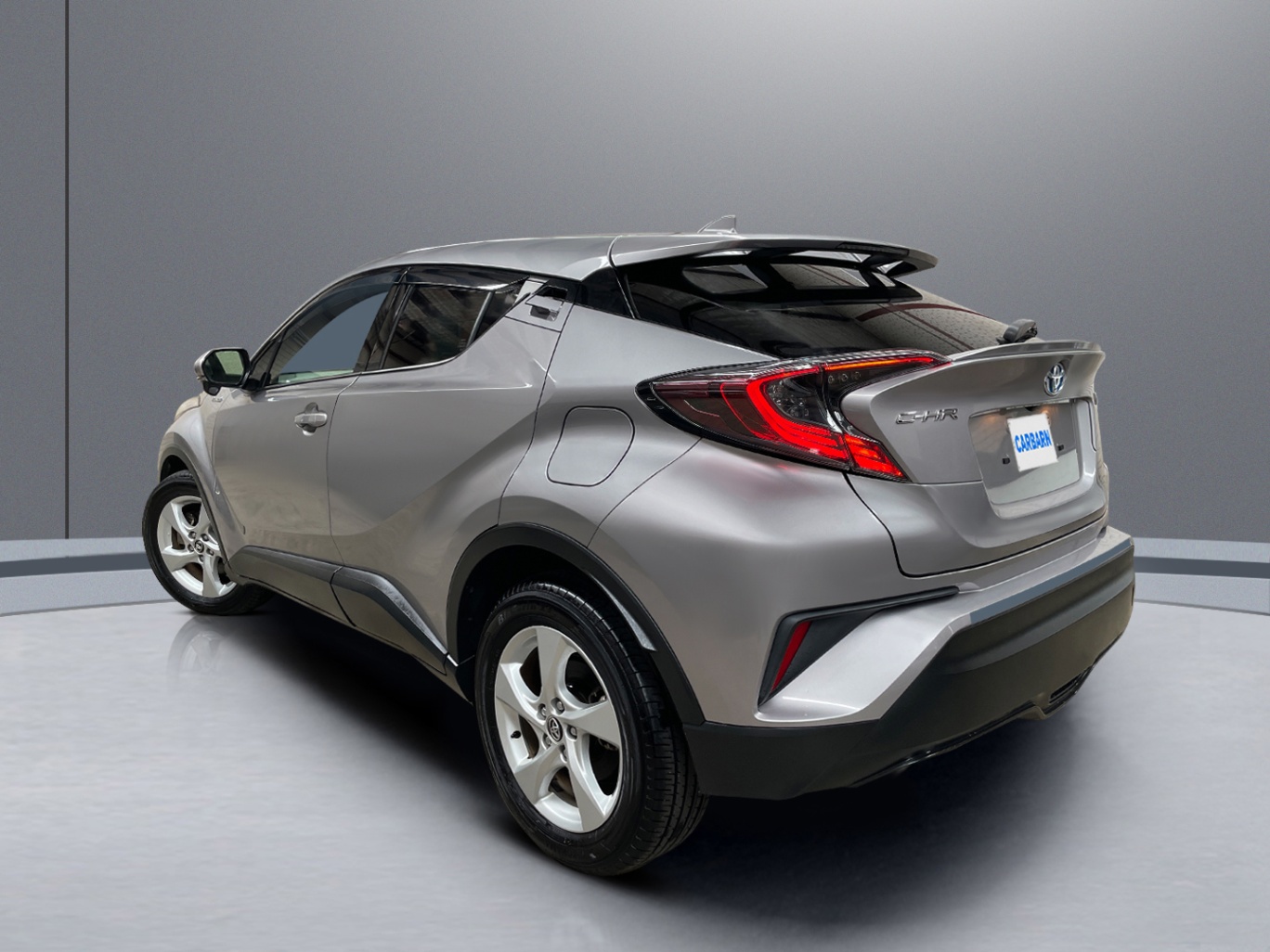 2018 Toyota C-HR S LED Edition vehicle photo photo 4