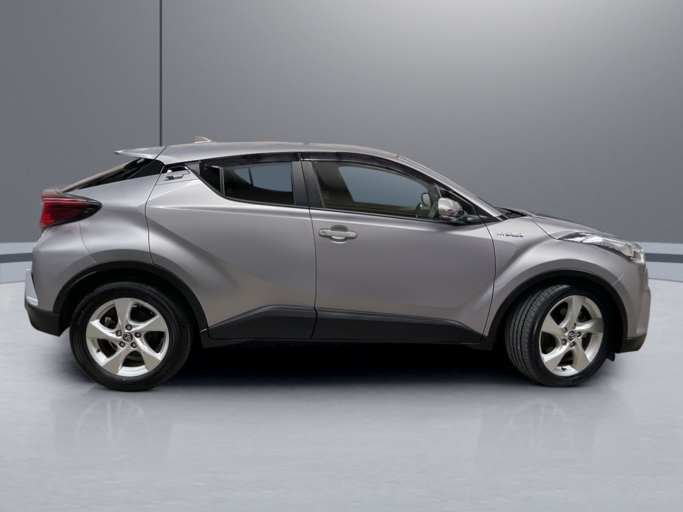 2018 Toyota C-HR S LED Edition vehicle photo photo 7