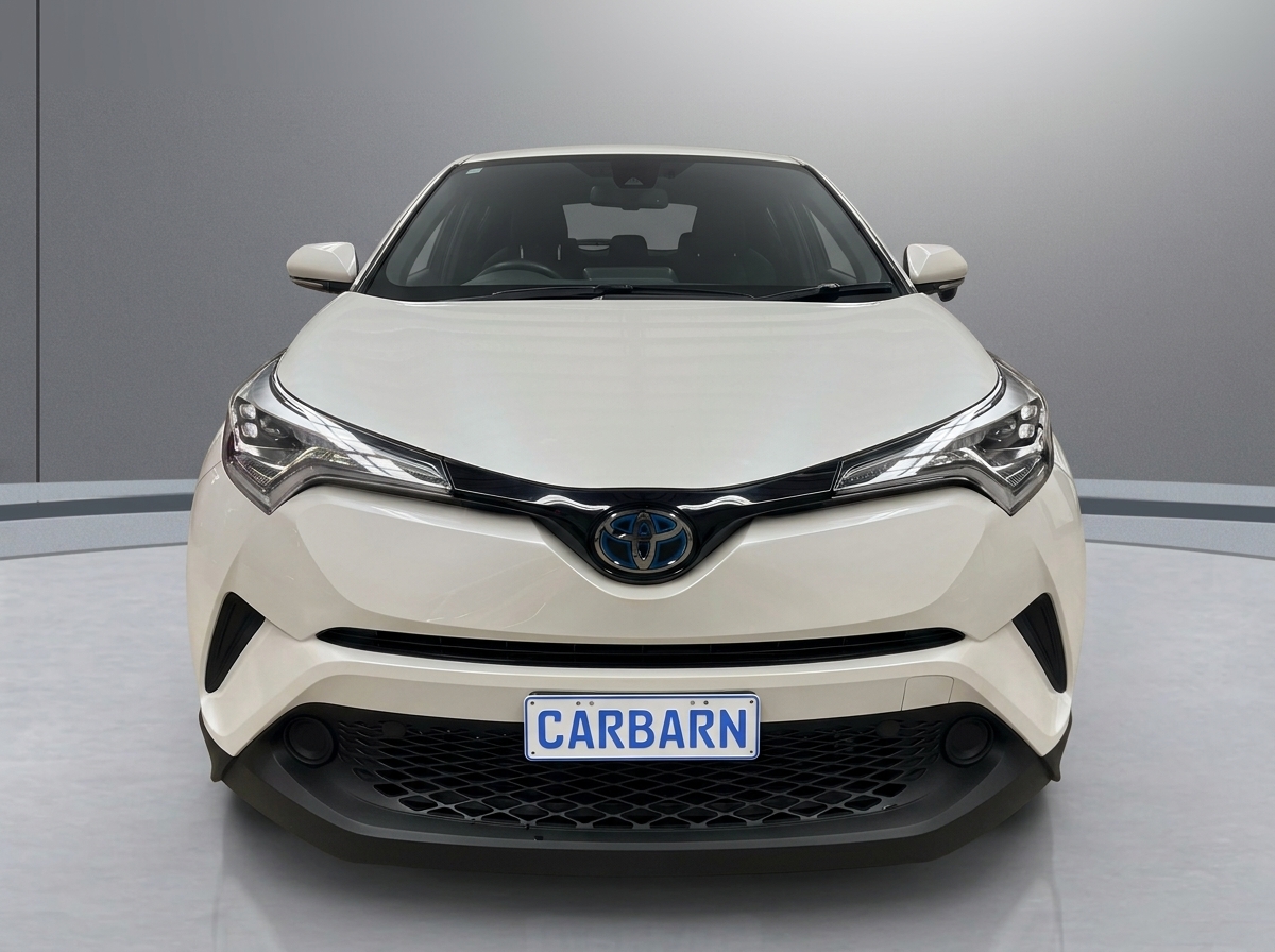 2018 Toyota C-HR S vehicle photo photo 8