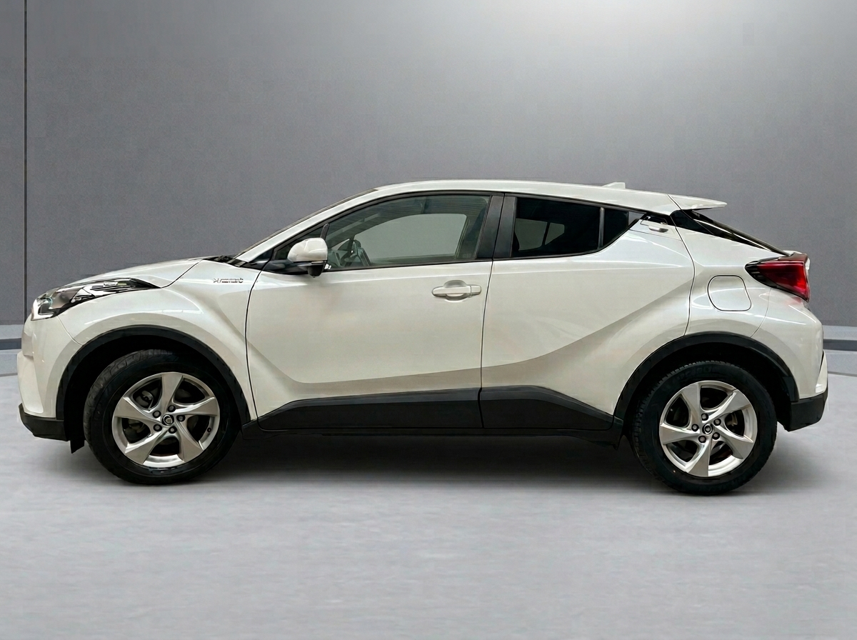 2018 Toyota C-HR S vehicle photo photo 3