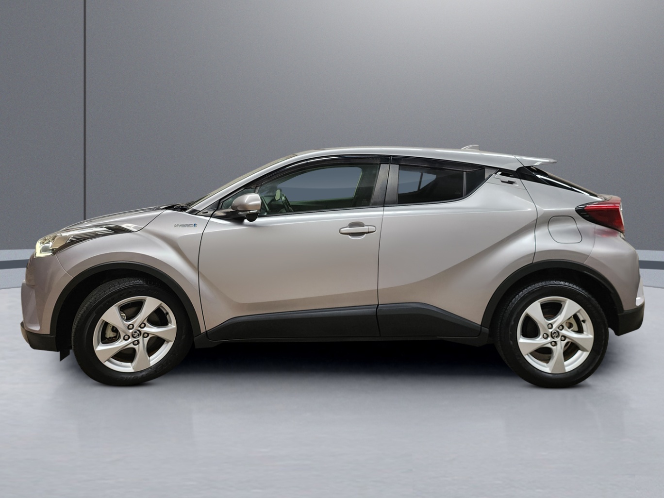 2018 Toyota C-HR S LED Edition vehicle photo photo 3