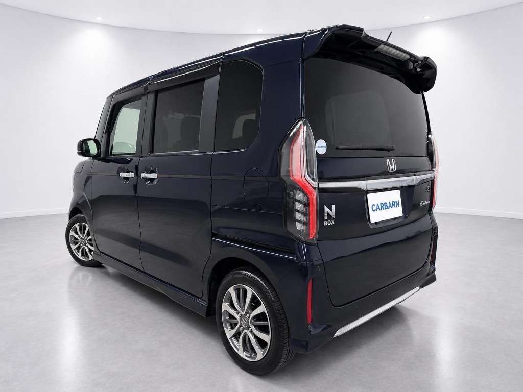 2021 Honda N-Box Custom L rear exterior