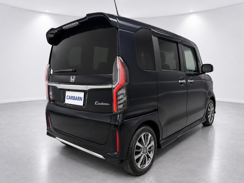 2021 Honda N-Box Custom L rear exterior photo 3
