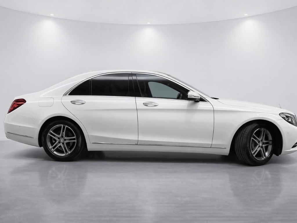 2014 Mercedes-Benz S-Class S400H side exterior photo 2
