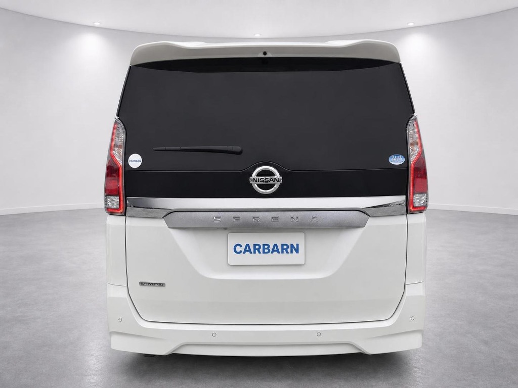 2021 Nissan Serena XV rear exterior photo 2