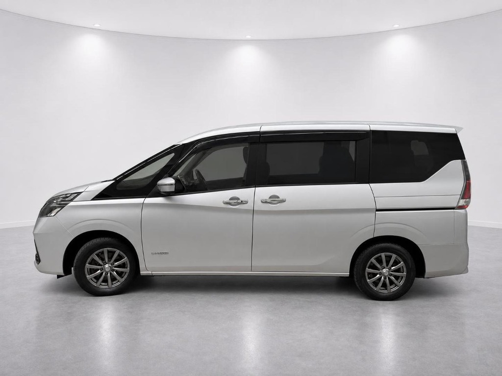 2021 Nissan Serena XV Hybrid side exterior