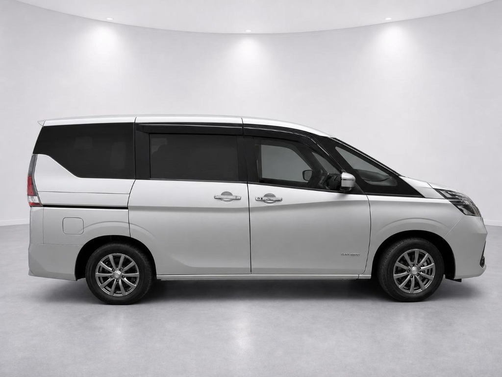 2021 Nissan Serena XV Hybrid side exterior photo 2