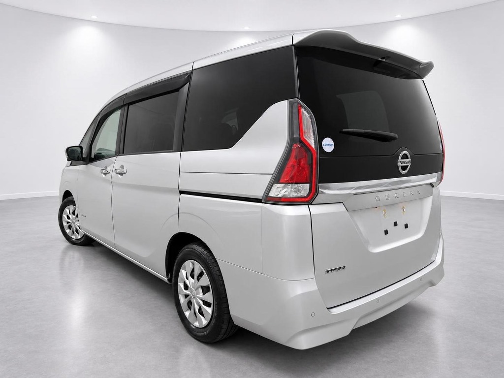 2021 Nissan Serena XV rear exterior