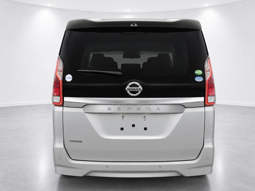 2021 Nissan Serena XV rear exterior photo 2