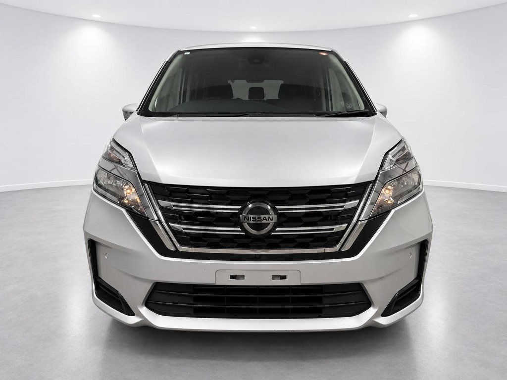 2021 Nissan Serena XV front exterior at Carbarn Lidcombe photo 3