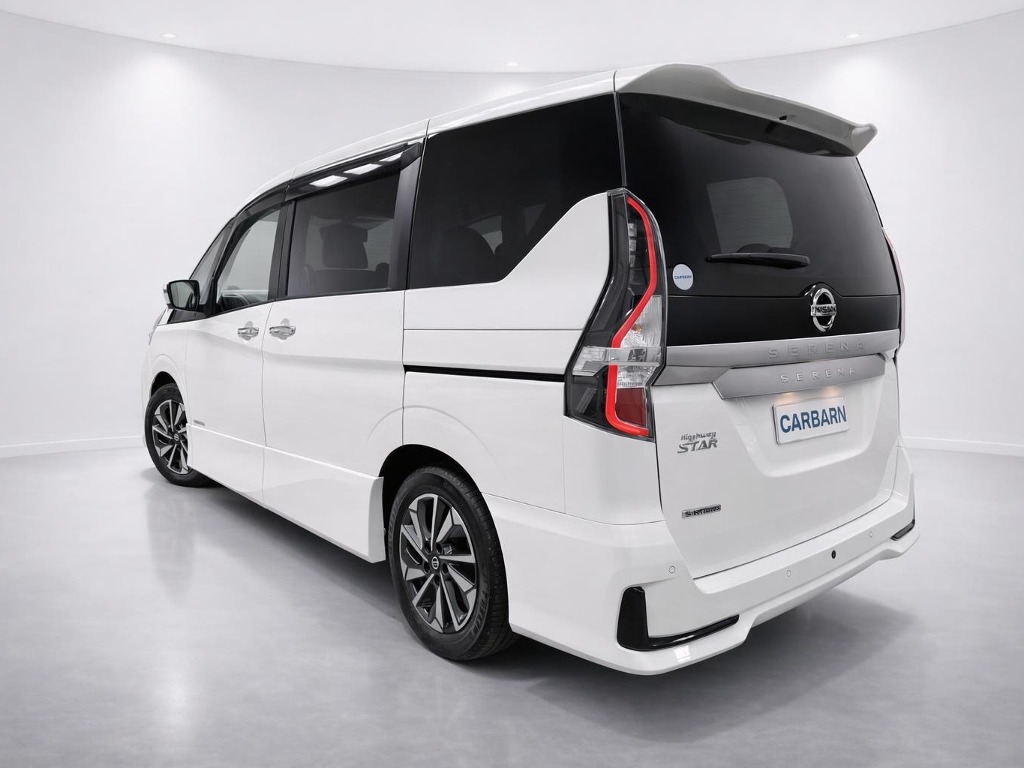 2021 Nissan Serena Highway Star V rear exterior
