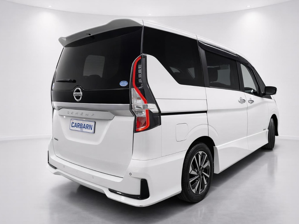2021 Nissan Serena Highway Star V rear exterior photo 3