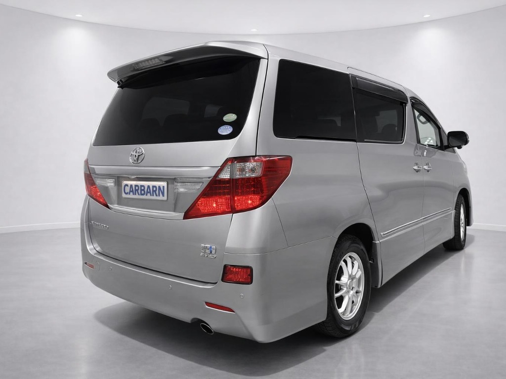 2012 Toyota Alphard Hybrid SR AWD rear exterior photo 3