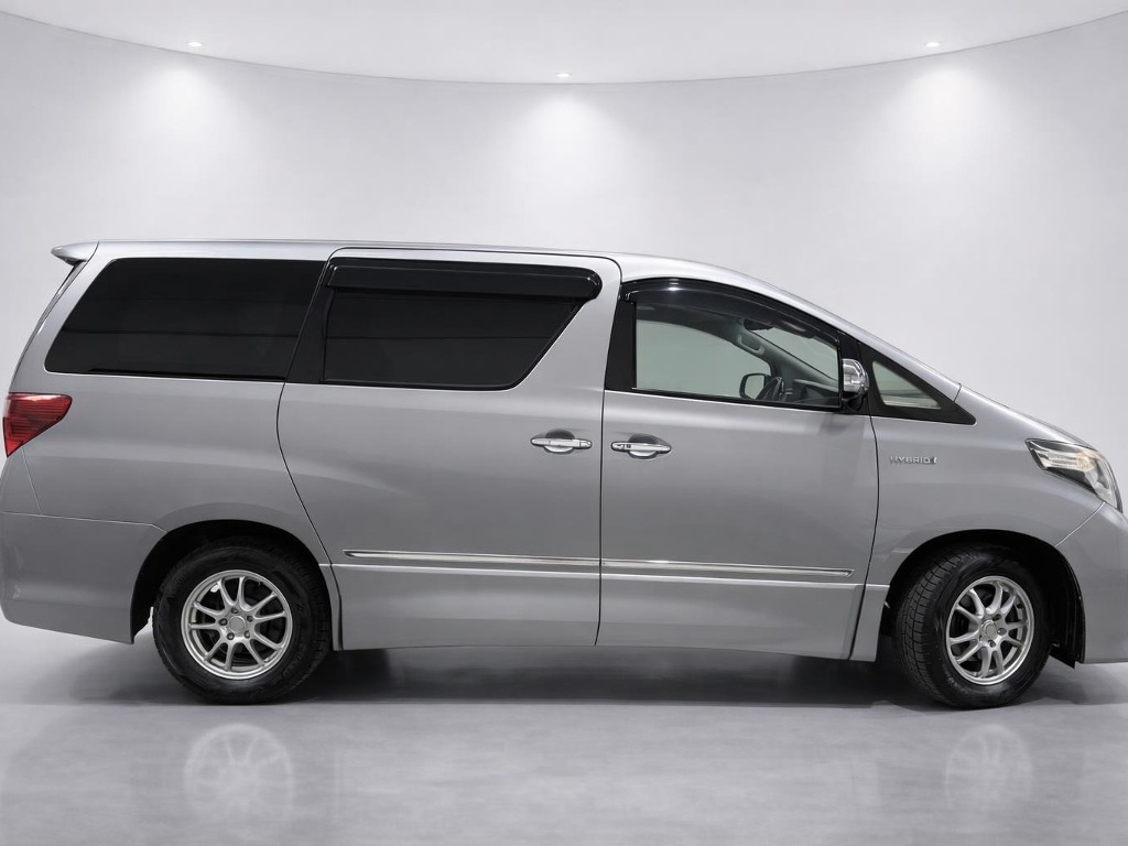 2012 Toyota Alphard Hybrid SR AWD side exterior photo 2