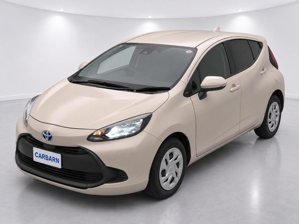 2022 Toyota Aqua X front exterior at Carbarn Lidcombe photo 2