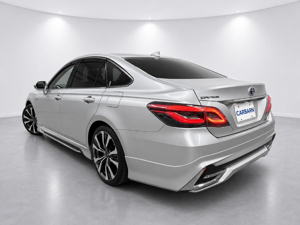 2019 Toyota Crown SC Package rear exterior