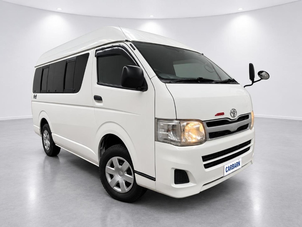 2013 TOYOTA Hiace 4WD Highroof