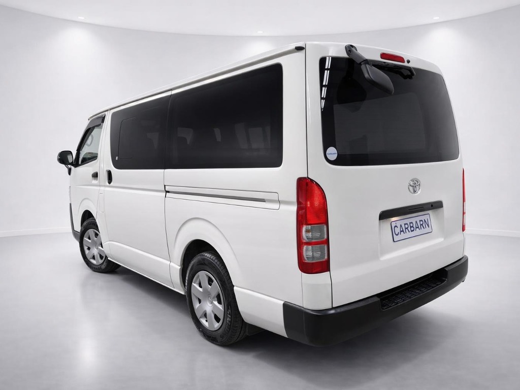 2019 Toyota Hiace DX rear exterior photo 3