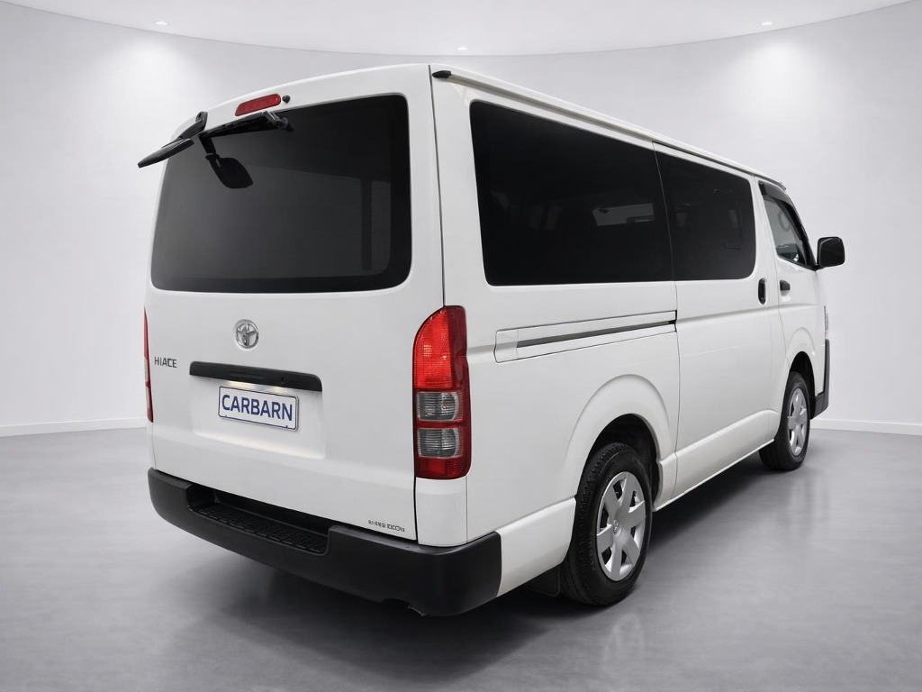 2020 Toyota Hiace DX rear exterior photo 3