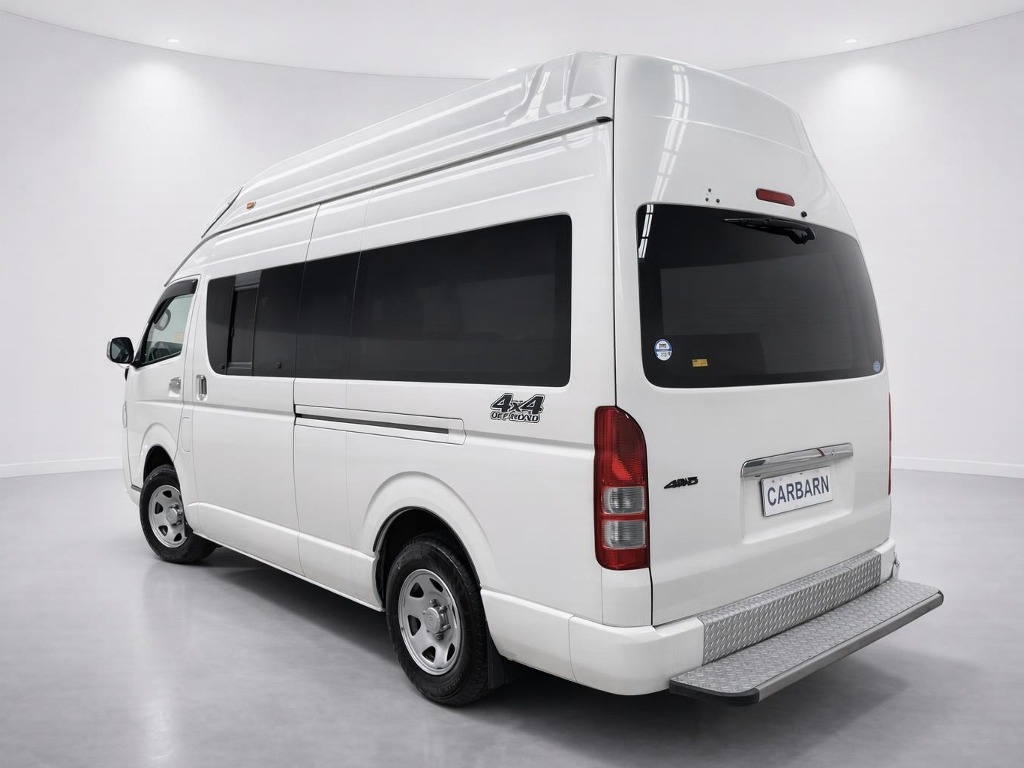 2011 Toyota Hiace 4WD rear exterior